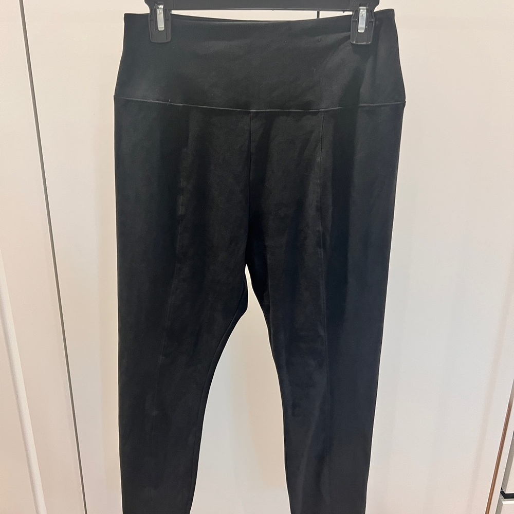 Simply Vera Vera Wang Midnight Black Leggings